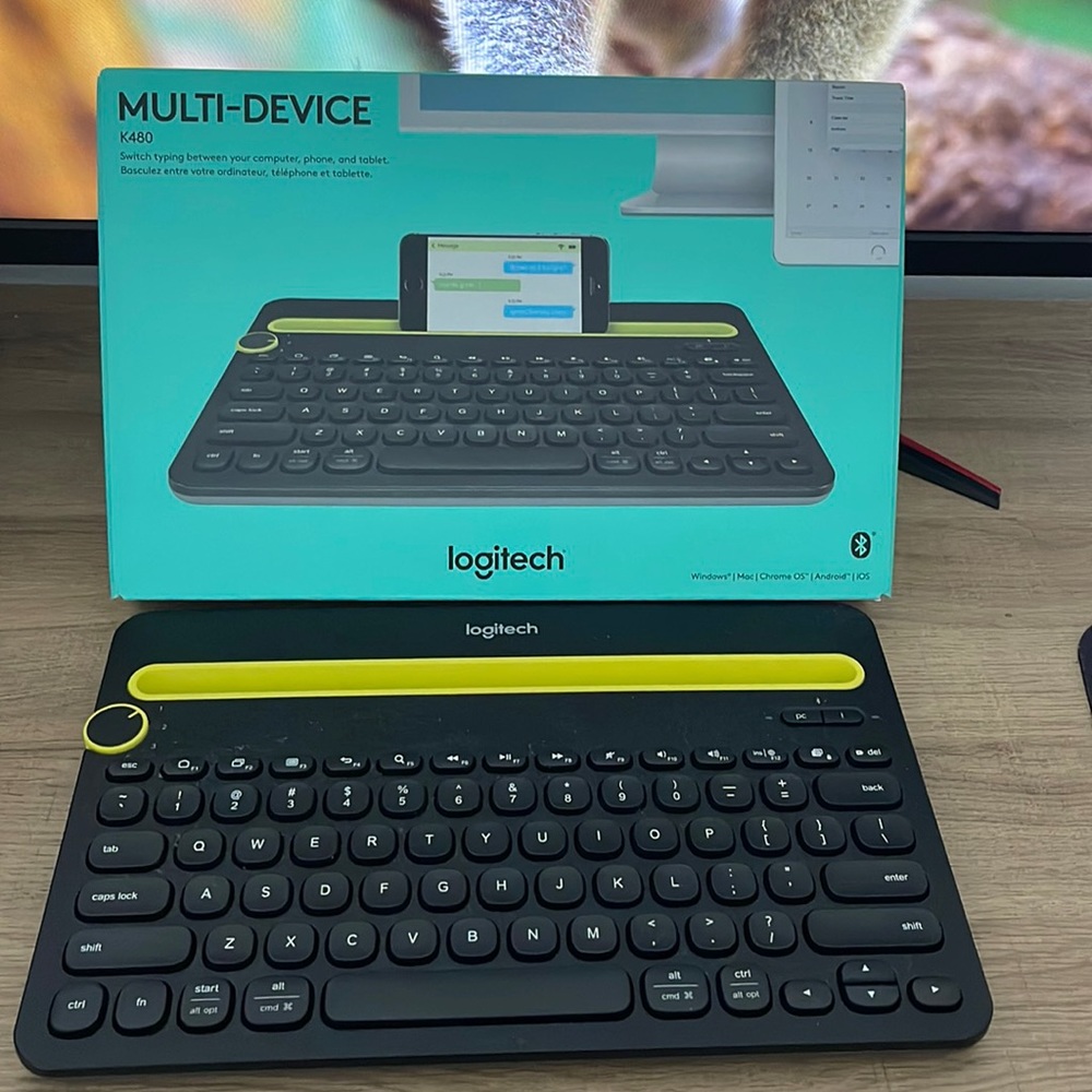 Multi device keyboard logitech